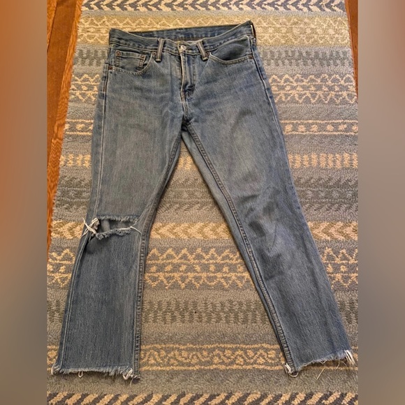 Vintage Levi’s Jeans - Picture 1 of 5